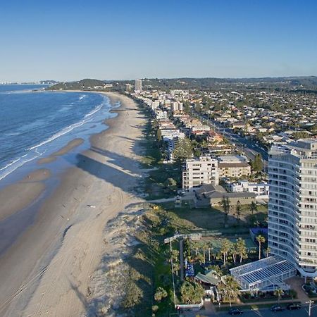 19Th Avenue On The Beach Голд-Кост Экстерьер фото